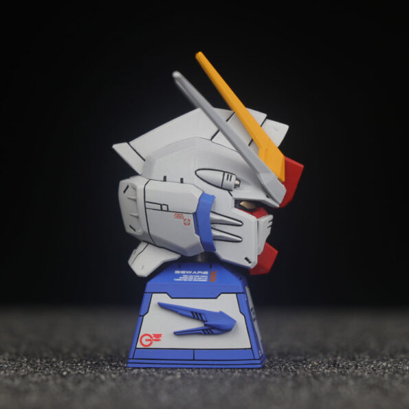 Freedom-Gundam-keycap-1