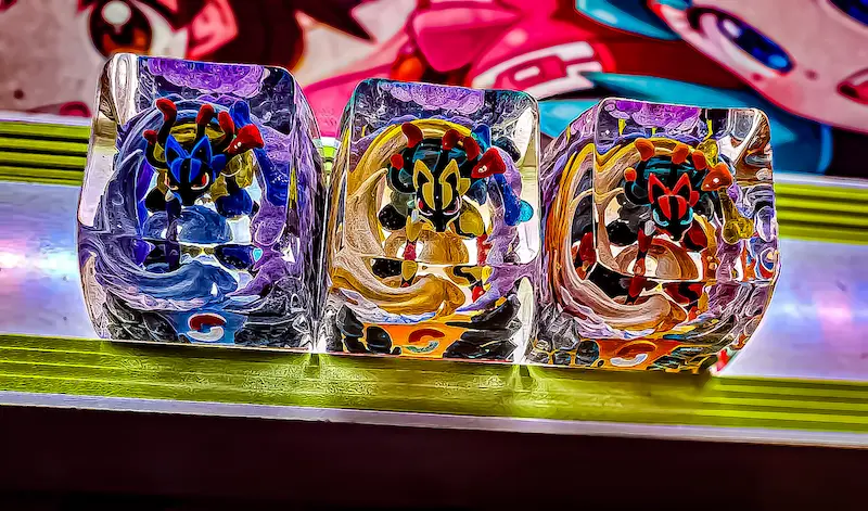 Lucario Pokémon Keycaps - Limited Edition 8 Lucario-Pokémon-Keycaps---Limited-Edition-both-1