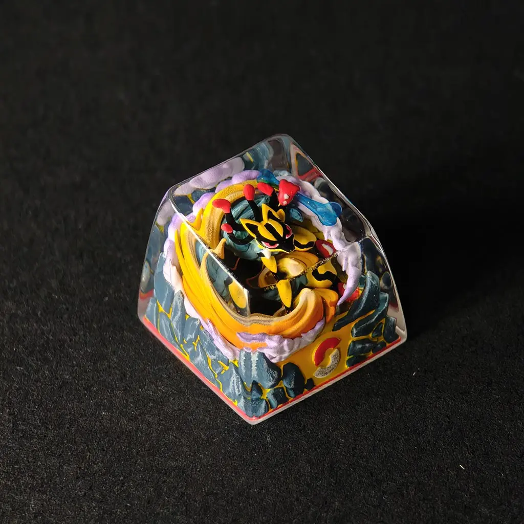 Lucario Pokémon Keycaps - Limited Edition 5 Lucario-Pokémon-Keycaps---Limited-Edition-shine-1